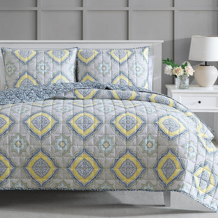 MARTHA STEWART Full Queen Size Quilt Bedding Set - 3 Piece, Soft Washed Microfiber, Printed Bedspread, Reversible, All Season, 1 Quilt, 2 Standard Pillow Shams, Blue & Gray, Jamie Medallion Print