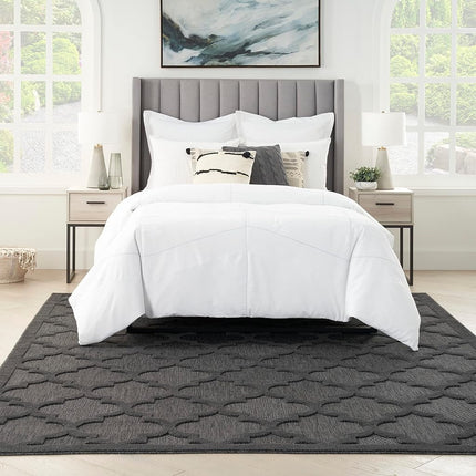 Andrea Stark Home Collection Gate 100% Wool Rug - 7'6" x 9'6"