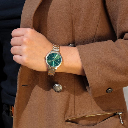 Nine West Women's Crystal Accented Bracelet Watch,Green/Gold