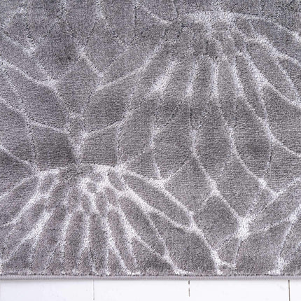 Unique Loom Marilyn Monroe Glam Collection Textured Lotus Floral Gray Silver Runner Rug (2' x 10')