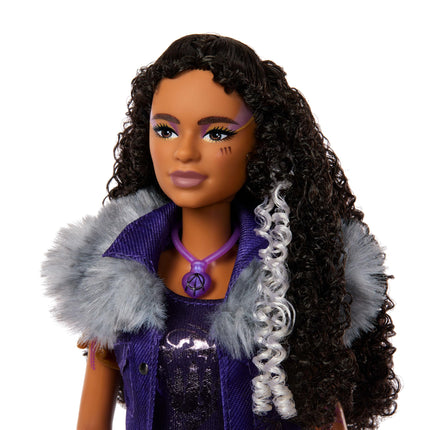 Mattel Disney Zombies 4: Dawn of the Vampires Willa Lykensen Fashion Doll with Removable Outfit & 7 Accessories, Inspired by the Movie, JFG34