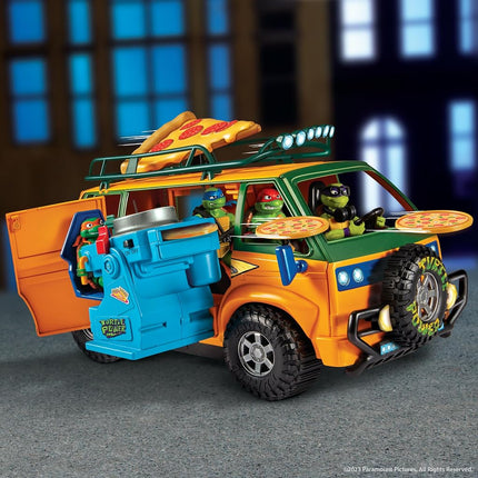 Teenage Mutant Ninja Turtles: Mutant Mayhem Pizza Fire Delivery Van. Ideal present for boys 4 to 7 years and TMNT fans!