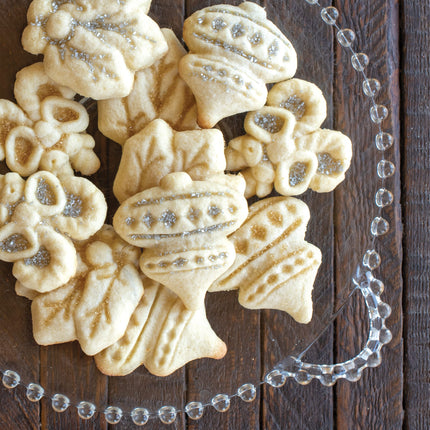 Nordic Ware Holiday 3D Cut-Out Cookie Stamps (Set of 3), Sturdy Cast Aluminium Cookie Stamp Set, Cookie Press Set Made in The USA, Sturdy and Durable Biscuit Maker Press Set, 01233