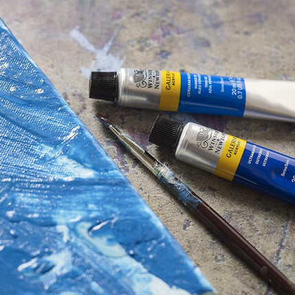 Winsor & Newton Series 1 250ml Bottle Galeria Acrylic Colour with Nozzle Cap - Permanent Green Light