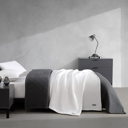 Vera Wang - Queen Blanket, Luxury Cotton Bedding, Super Soft Essentials with Waffle Weave Knit (Waffleweave Grey, Queen)