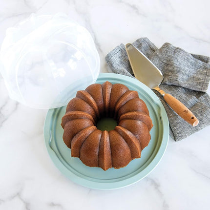Nordic Ware 50099AMZM Conservador de Pastel Bundt Transparente, Plástico, Color Verde Agua