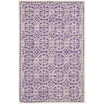 Safavieh Medallion Indoor Hand Tufted Rectangle Area Rug, Cambridge Collection, CAM123, in Purple / Ivory, 91 X 152 cm for Living Room, Bedroom or Any Indoor Space