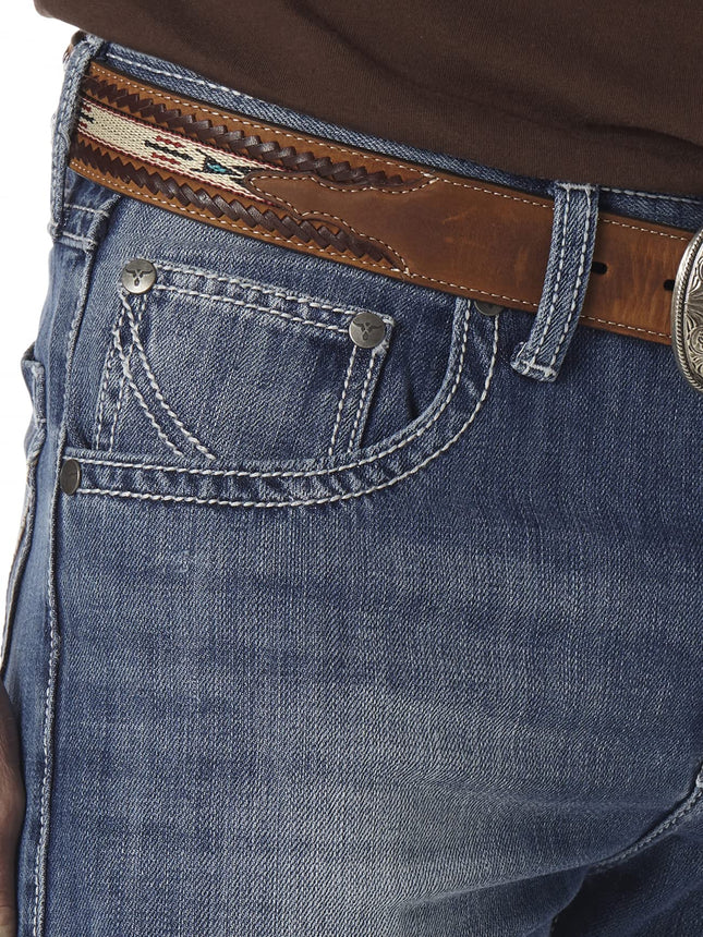 Wrangler Men's 20x No. 42 Vintage Boot Cut Jean20 Jeans, Light Blue, 36W / 32L