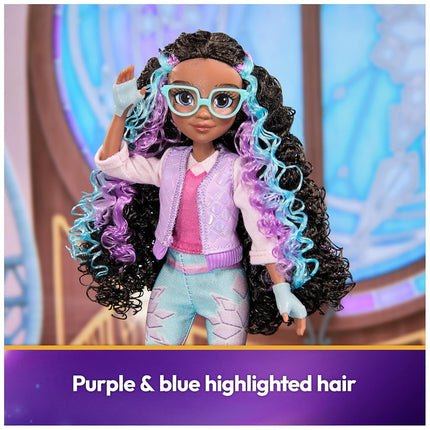 Unicorn Academy, Layla Doll with Highlighted Hair, 5 Fashion Accessories and Hair Styling Tool, 24cm, Dolls and Unicorn Toys for Girls Aged 4 and up