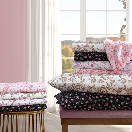 Betsey Johnson - Full Sheet Set, Soft & Lightweight Double Bed Sheets, Fade & Wrinkle Resistant (Bouquet Ditsy Black)