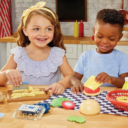 Little Tikes Creative Chefs Cheeseburger and Fries Kit - Comes with Make It Mix and 22 Realistic Accessories, Pretend Play Cooking Set, NOT EDIBLE, Suitable for Boys and Girls Ages 3+ Years