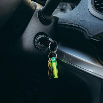 Gear Aid Ni Glo, 2” Glowing Keychain for Camping, Scuba and Night Fishing, Clear, 2-pk