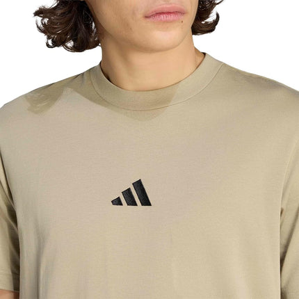 adidas Men's Essentials Small Logo Single Jersey T-Shirt, Wonder Cargo/Black, M Tall