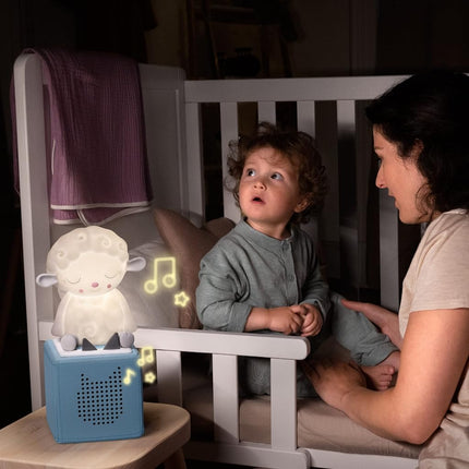 tonies Night Light - Sleepy Sheep Audio Play Character by Sleepy Friends | Warm Glow | 90 Minutes Beautifully Composed Melodies | Record Your Own Bedtime Stories
