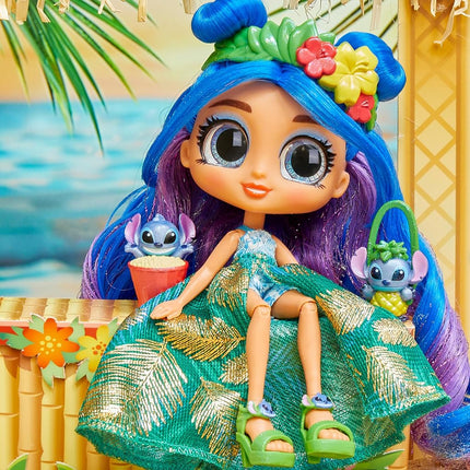 Disney Doorables ADOORBS Deluxe Stitch Superfan Doll, 2 Exclusive Figures, Movie Premiere, Unbox 10 Mini Accessories, Toy Gift for Collectors, Fans, Tweens, Girls & Kids 5 and Up