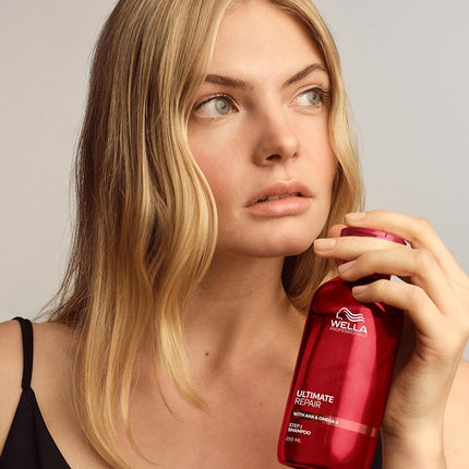 Wella Professionals ULTIMATE REPAIR, For Damaged Hair, Luxury Hair Care Regimen, Intense Repair and Nourishment, Suitable for All Hair Types - SHAMPOO 1L