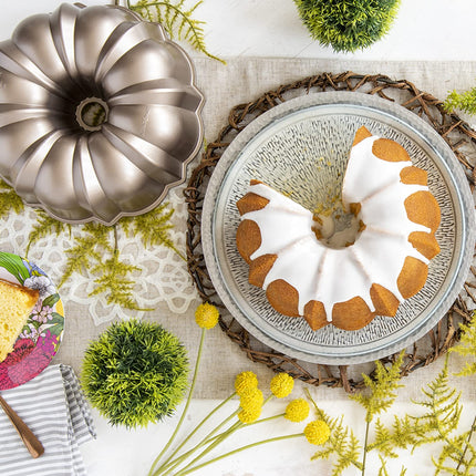 Nordic Ware Mezcla para pastel Bundt de limón y suero de leche