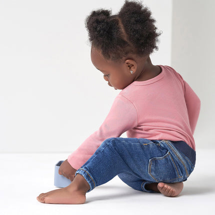 Gerber Jeans ajustados elásticos de mezclilla con cintura acanalada para bebés y niños unisex, mezclilla azul, 3T