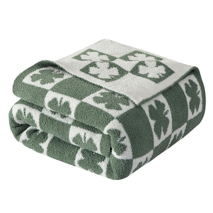 Elegant Comfort St Patrick's Day Throw Blanket, Green Plaid Clover Super Soft Cozy Fluffy Warm Throw Blankets for Couch, Sofa, Chair, Bed, Camping, Picnic, Travel Lightweight Bed Blanket (50" x 70")