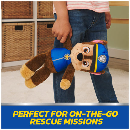 GUND PAW Patrol Peluche oficial Chase Take Along Buddy, peluche de primera calidad para mayores de 1 año, azul/marrón, 13