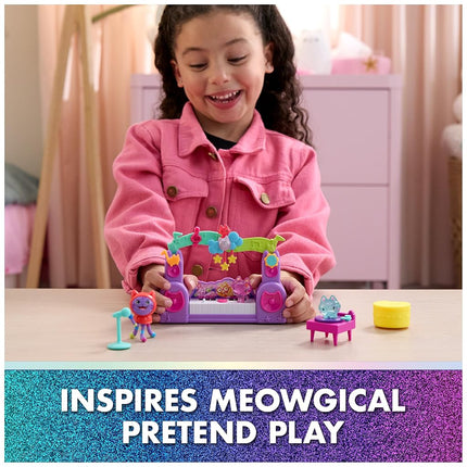 Gabby's Dollhouse: The Movie, Paw-Some Party Story Set with DJ Catnip, 2 Eraser Cat Toy Figures & Accessories, Kids Toys for Girls & Boys Ages 3 and Up
