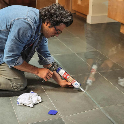 GE Advanced Silicone Caulk for Kitchen & Bathroom, Clear, 10 fl oz Cartridge, 1 Pack - 100% Waterproof Silicone Sealant, 5X Stronger Adhesion, Shrink & Crack Proof