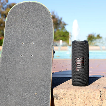 Aduoke JBL Flip 6 - Portable Bluetooth Speaker with 12 Hours of Playtime, Powerful Sound, IP67 Waterproof and Dustproof, JBL PartyBoost for Multiple Speaker Pairing - Pink