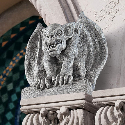 Design Toscano AL52694 Gomorrah the Gargoyle Gothic Decor Statue, 28 cm, Polyresin, Greystone