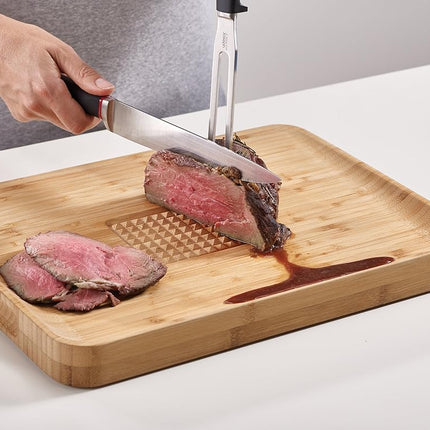 Joseph Joseph Cut and Carve Bamboo Chopping Board