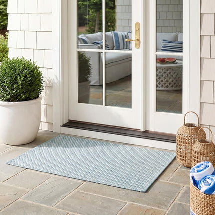 SAFAVIEH Courtyard Collection Accent Rug - 2' x 3'