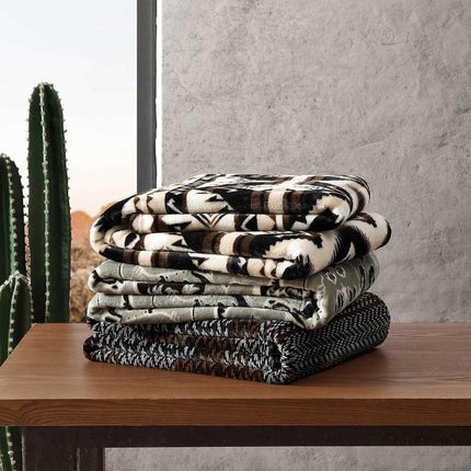 Wrangler - Throw Blanket, Soft Plush Fleece Bedding, Western Decor for Bed or Couch, Yellowstone Inspired, Oeko-Tex Certified (Knockin Boots Green, 50" x 60")