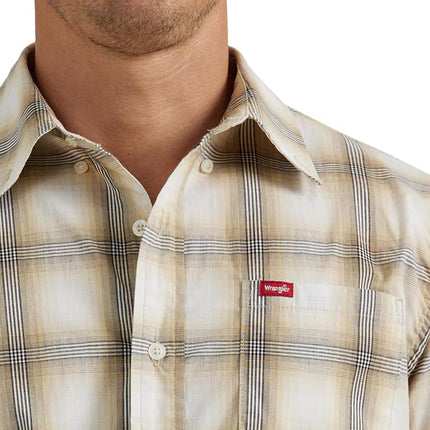 Wrangler Authentics Men's Short Sleeve Classic Plaid Shirt, Pale Khaki Plaid, S
