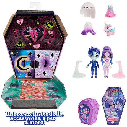 Zombaes Forever, Set de Muñecas Zombi de Lujo "Zombadie to Love" con 2 Figuras Exclusivas de 8,8 cm, Mascota y Accesorio, Regalos para Niñas, Juguetes para Niñas