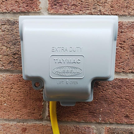 TayMac MX3300 One Gang Horizontal in Use Metal Weatherproof Receptacle Cover, Gray Finish