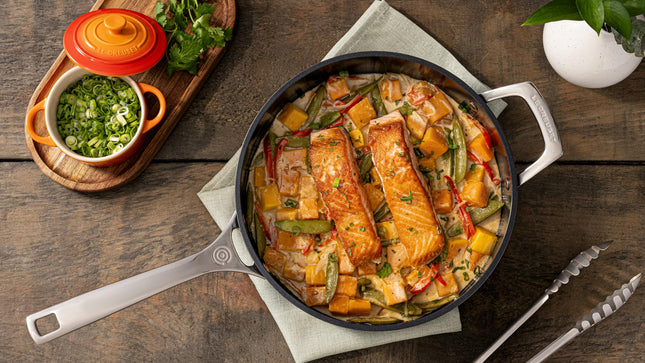 Le Creuset Essential Non-Stick Ceramic Saut� Pan with Glass Lid, 4 � qt.