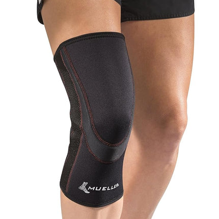 Mueller Breathable Closed Patella Knee Sleeve (Small)