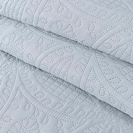 Chezmoi Collection Austin Queen Bedspread Set 3-Piece Pinsonic Quilted Oversized Bedspread Coverlet Set, Queen, Silver