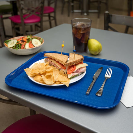 Bandeja de cafetería de comida rápida Carlisle FoodService Products con superficie estampada para cafeterías, comida rápida y comedores, plástico, 14" x 18", azul, (paquete de 12)
