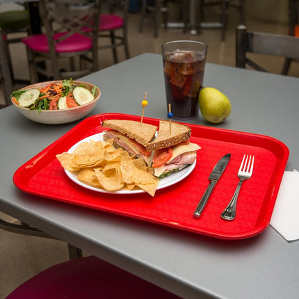 Bandeja de cafetería de Carlisle FoodService Products con superficie texturizada para cafeterías, restaurantes de comida rápida y comedores, plástico, 14" x 18", rojo, (Paquete de 12)