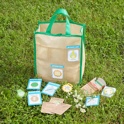 Melissa & Doug |Let's Explore Indoor/outdoor scavenger hunt play set| 3 years+