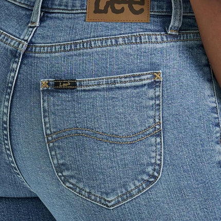 Lee Women's Legendary Mid Rise Flare Jean, Elevated Retro, 20 Short