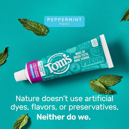 Tom's of Maine Natural Fluoride-Free Antiplaque & Whitening Toothpaste, Fennel 5.50 oz ( Pack of 2)