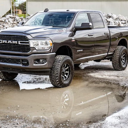 Rough Country 2.5" Suspension Leveling Kit for 2014-2024 Ram 2500/3500 4WD - 377