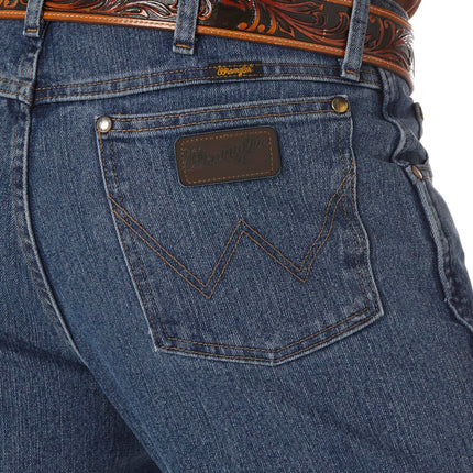 Wrangler Men's Premium Performance Cowboy Cut Regular Jean, Mid Tint, 33W x 32L