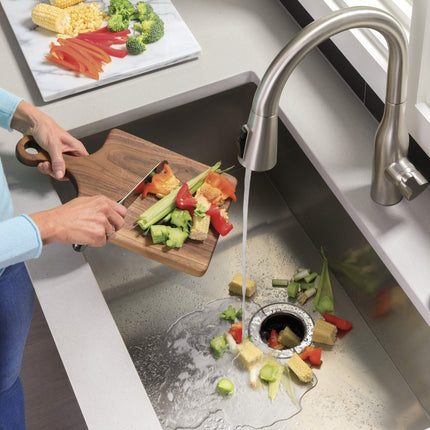 GE Disposall Continuous Feed 3/4 HP Motor Garbage Disposer, Good for Grinding: Vegetable Peels & Small Bones, Universal 3 Bolt Install & Power Cord Included, Recommended for 2-4 Person Homes, GFC765W