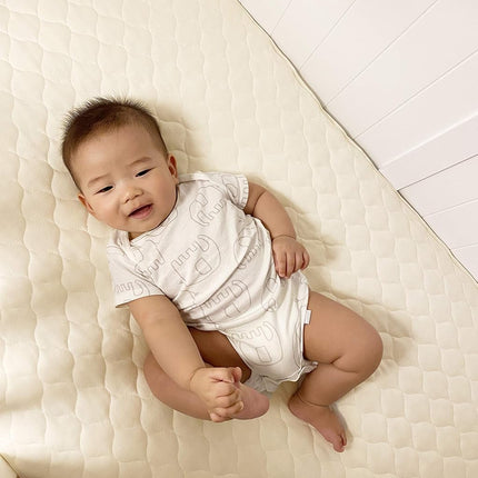 American Baby Company Waterproof Quilted Crib and Toddler Size Fitted Mattress Cover made with Organic Cotton, Natural Color - Vinyl Free