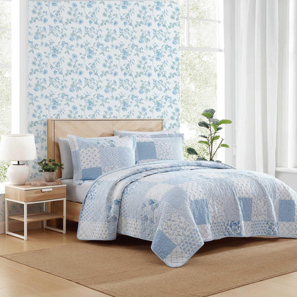 Laura Ashley - Quilt Set, Breathable Premium Bedding with Matching Shams, Luxuriously Soft Home Decor (Colleens Coastal Patchwork Blue, King)