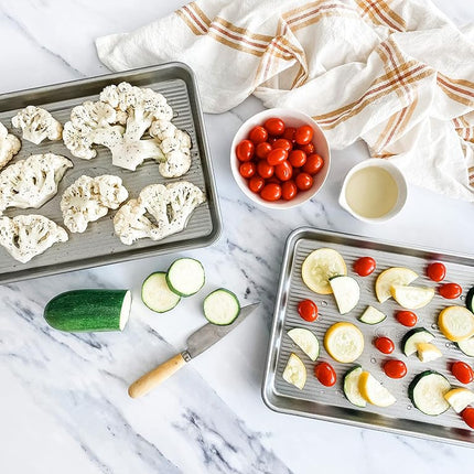 USA PAN Quarter Sheet Pan, Set of 2, Nonstick Aluminized Steel