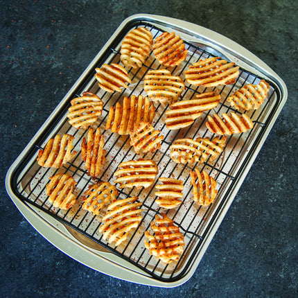 Plaque de cuisson pour bacon Nordic Ware 45027AMZ, 43 x 30 cm, acier inoxydable