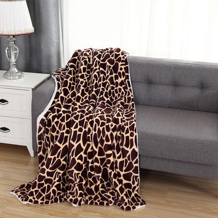 Elegant Comfort Reversible, Printed Sherpa Throw Blanket, All-Season Blanket- Super Soft, Cozy and Plush- Decorative Throw, Perfect for Lounging, 50 x 60 inches, Giraffe, Sherpa Throw Blanket